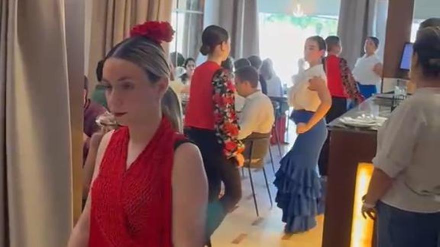 Vídeo | Ambiente en el bar Pepe Jerez durante la Feria de Día