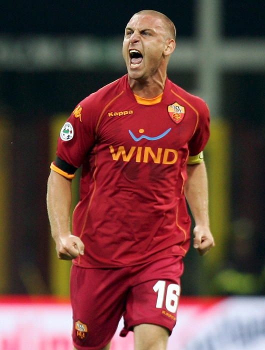 16.- Daniele De Rossi – 616 partidos – 13 expulsiones