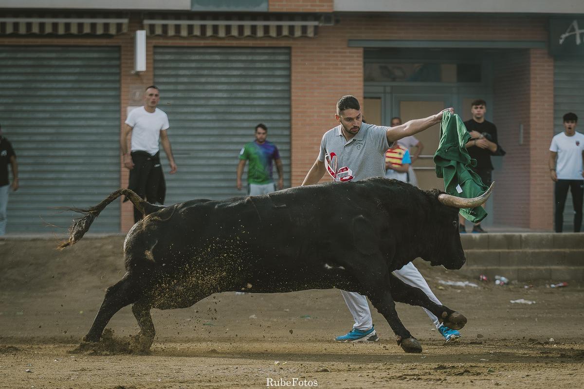 'Vigilante', adquirido por la Penya el Cerril de Llíria, puso a todo el mundo de acuerdo.