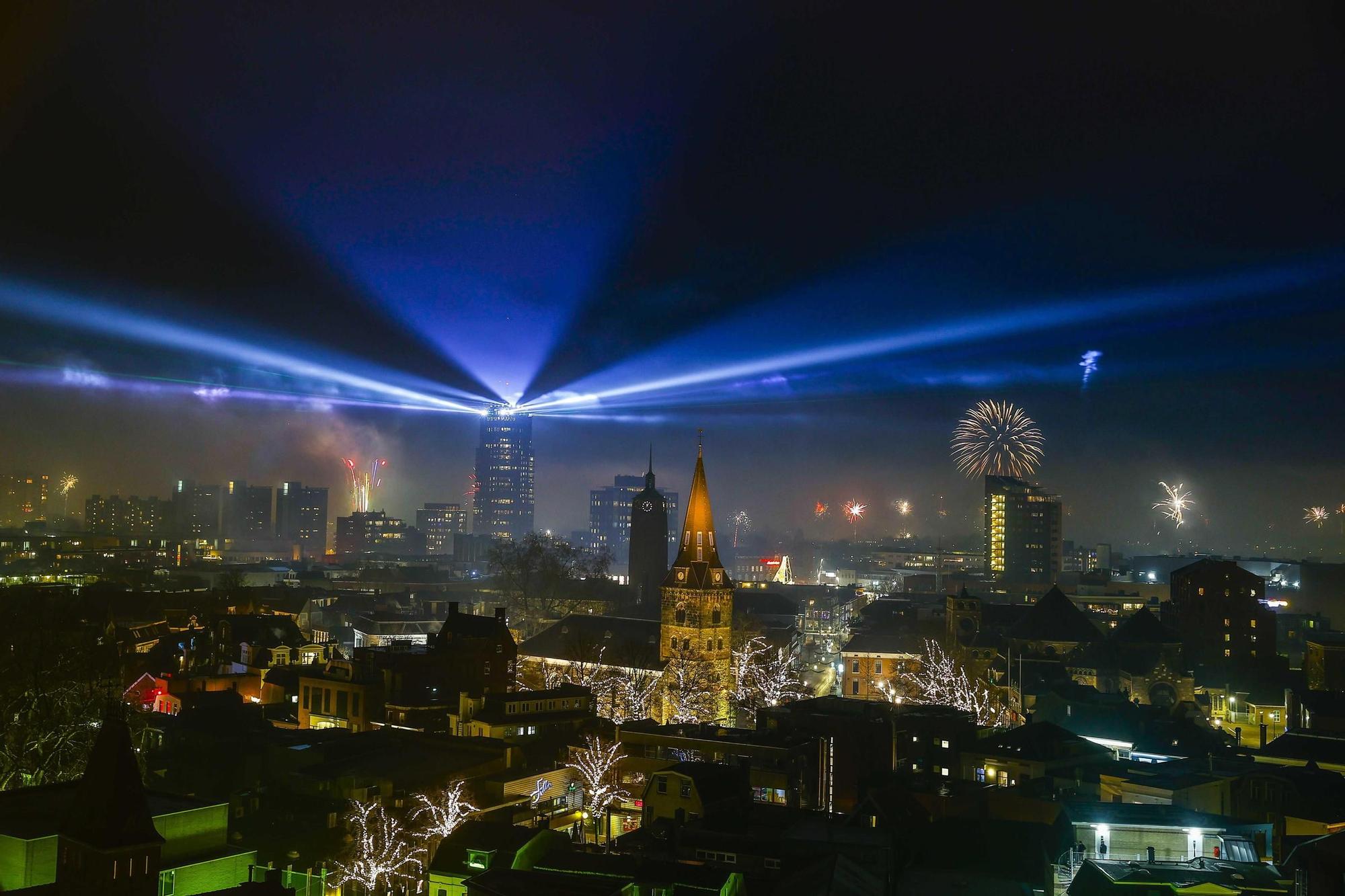 Fuegos artificiales en el mundo para recibir 2021