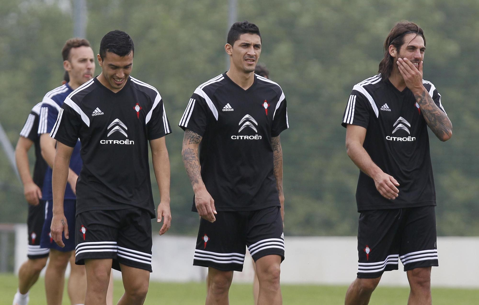 TUCU HERN�NDEZ 4-7-14 Ricardo Grobas Argentino nacionalizado chileno, recibi� cr�ticas en su primer a�o en Vigo. Pretemporada con Cabral y Larrivey.jpg