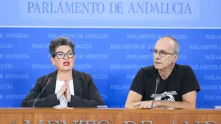 ¿Quién puede usar la sala de prensa del Parlamento?: Polémica por la restricción propuesta por Aguirre