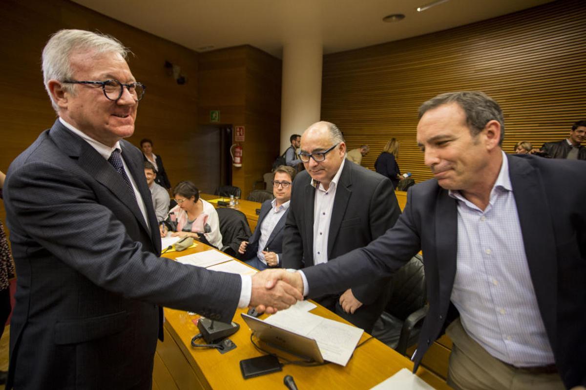 Acebes y Valcárcel declaran en las Corts