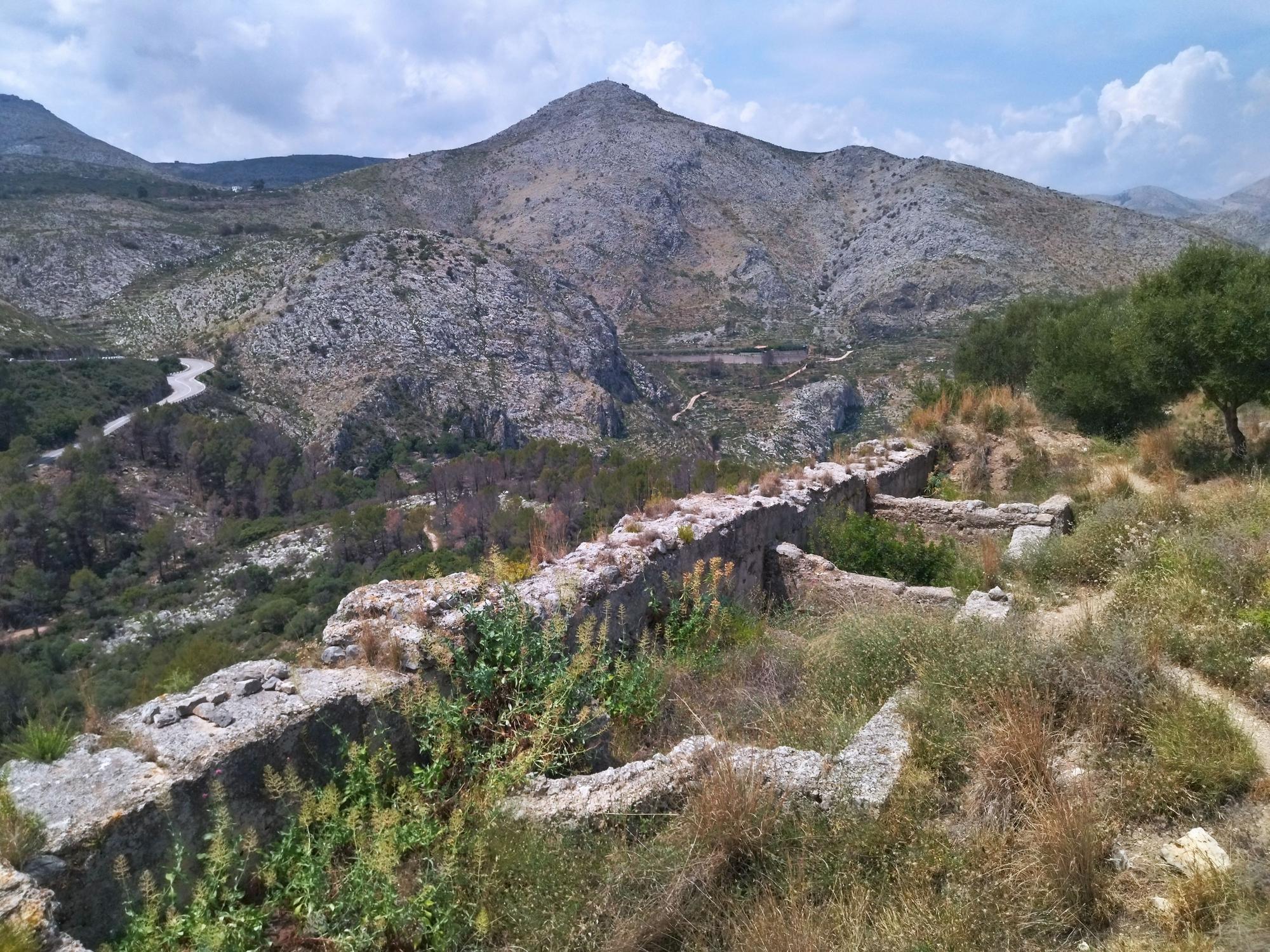 El Castell d’Ambra del siglo XIII, la gran atalaya de Pego