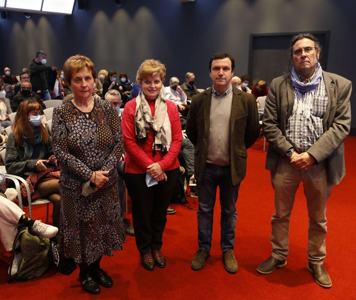 Por la izquierda, Rosa María Rodríguez, Maribel Méndez, Juan Ramón Muñiz y Francisco Javier Herrán. | Luisma Murias