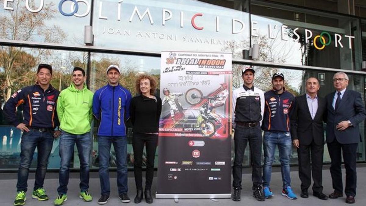 Los pilotos, en la presentación del Trial Indoor de Barcelona