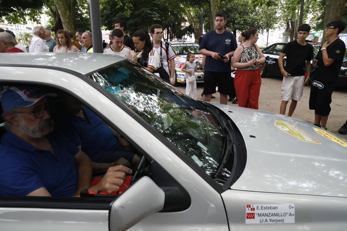 EN IMÁGENES: Rally histórico de Avilés en su 50.º edición