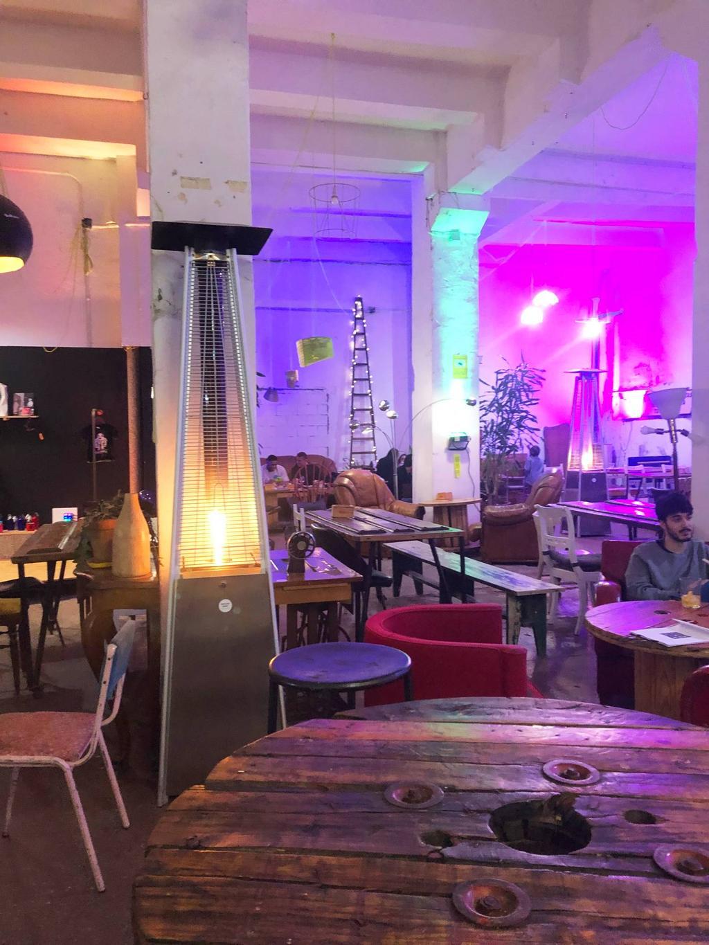 El Jardín Secreto Bilbao es la cafetería situada en los espacios verdes del Espacio Open.