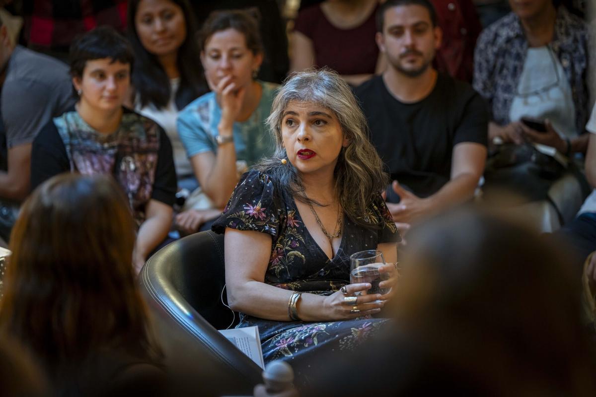 Barcelona 22/09/2025 Icult. La escritora Mariana Enríquez conversa con la librera Júlia Freitas en el marco del ciclo «Los libros que me han influido» de la Acadèmia La Central. El encuentro tendrá lugar en la nueva librería La Central de Consell de Cent. AUTOR: MANU MITRU