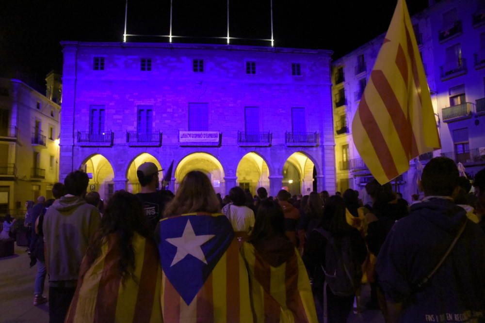 5.000 persones es manifesten a Manresa per protestar contra la repressió policial