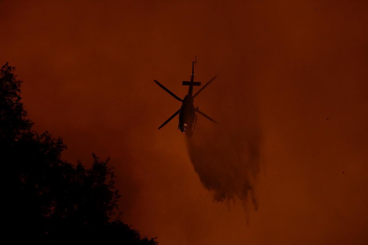 Los incendios que arrasan Chile dejan ya más de 20 muertos