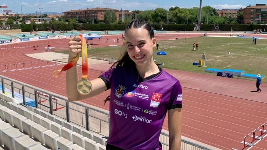 Carmen Avilés, oro y récord en el 400 del Campeonato de España sub 23