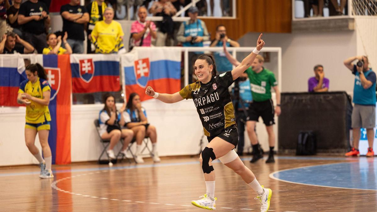 María Sancha celebra un gol esta temporada.