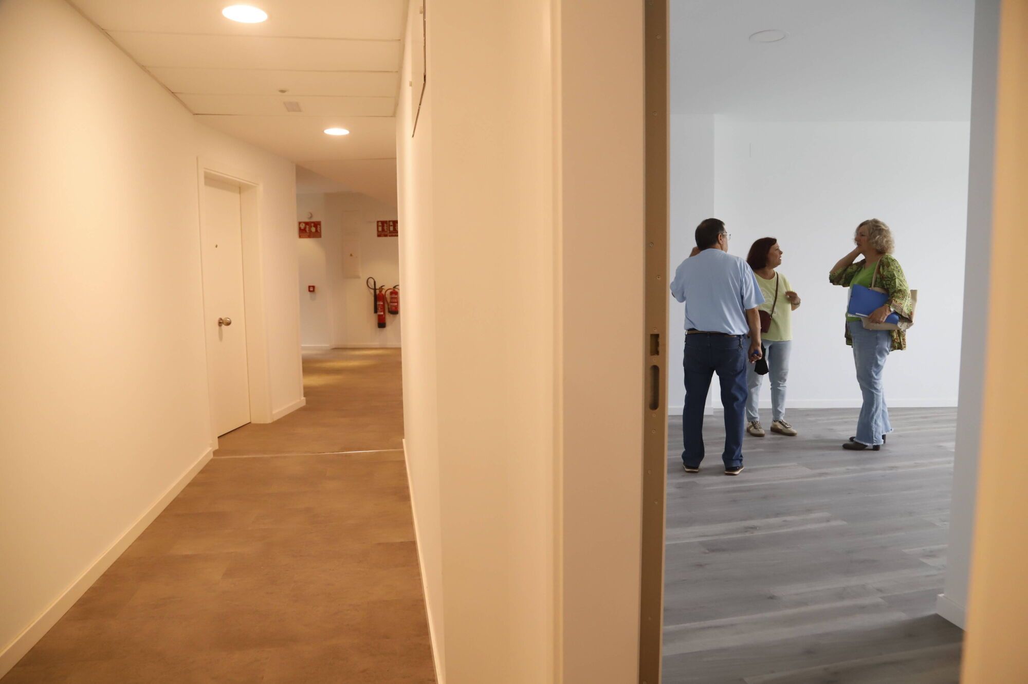 Entrega de las llaves de los apartamentos de Sama Naharro