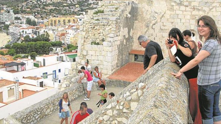 Peñíscola consolida su castillo con mil visitas al día este año
