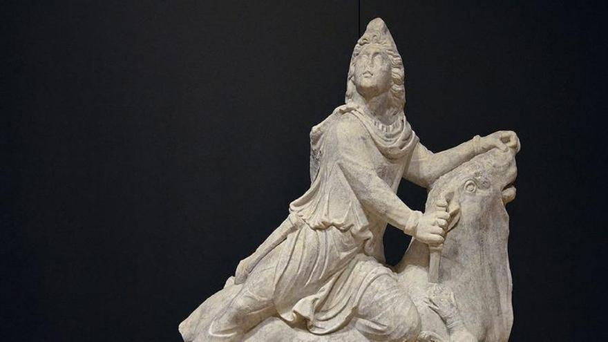El ciclo ‘La Pieza del Mes’ del Arqueológico aborda el culto al dios oriental Mitra