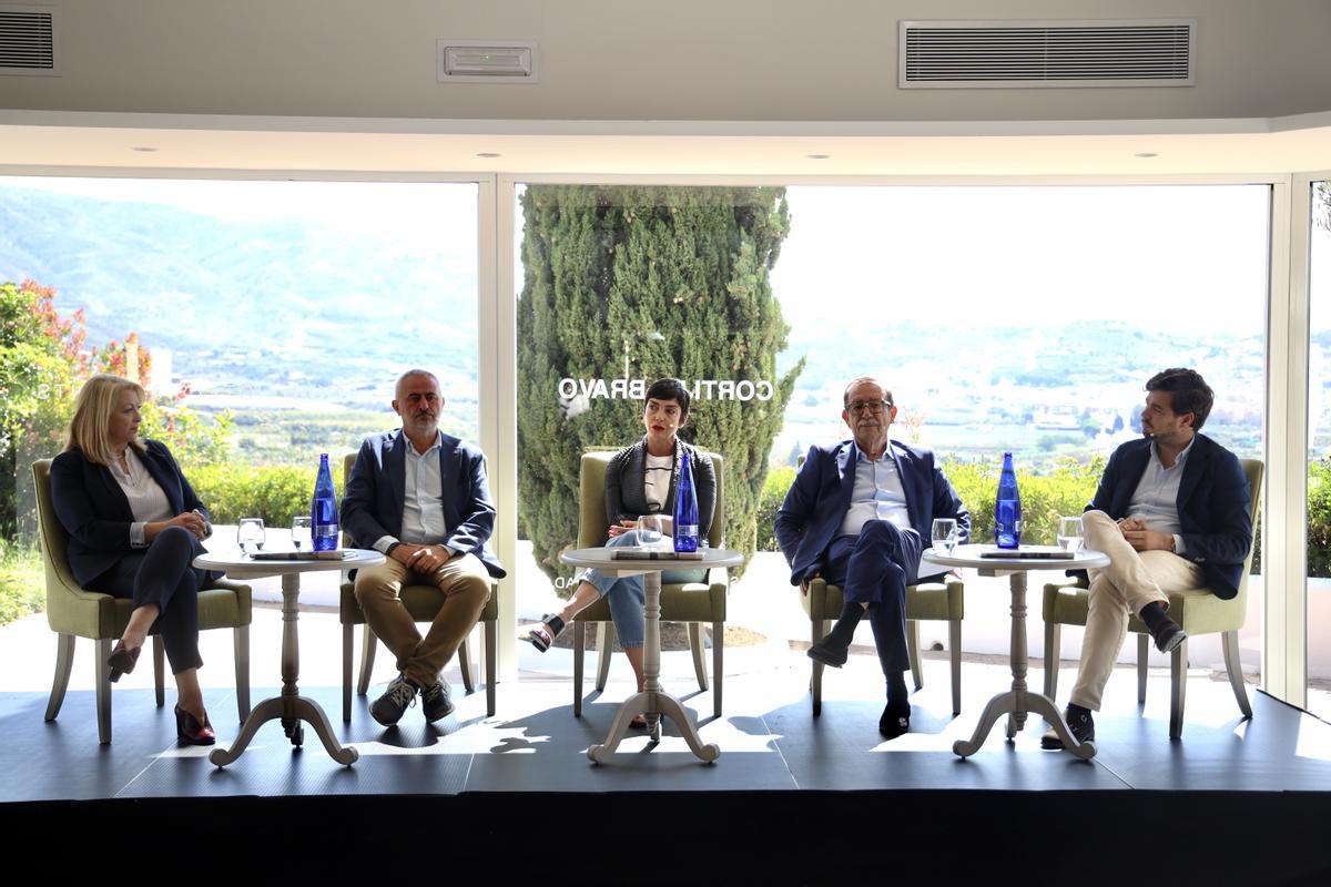 Momento de la mesa redonda en la II edición de Marca Axarquía