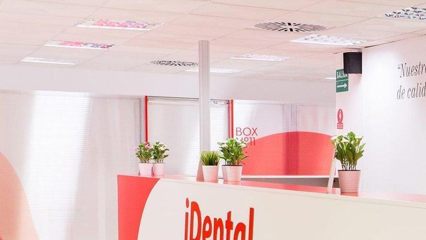 Juez condena a Idental a pagar 10.000 euros por vulnerar derechos laborales