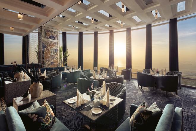 Lounge del restaurante Atmosphere Burj Khalifa