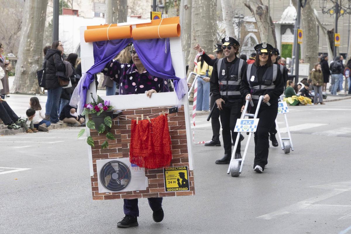 Así fue la Cabalgata del Ninot de Xàtiva