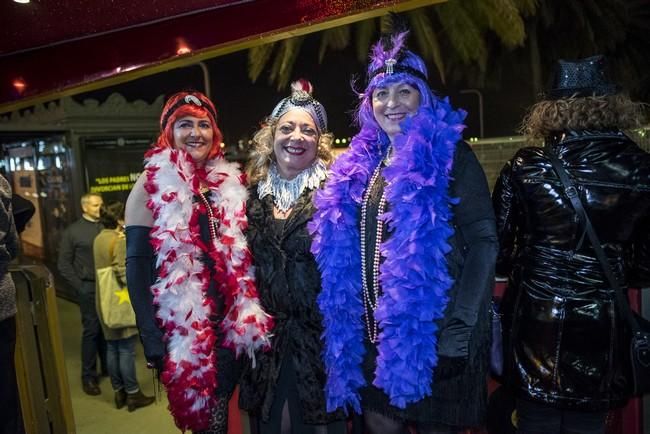 Ambiente Carroza anunciadora del Carnaval 2016 ...