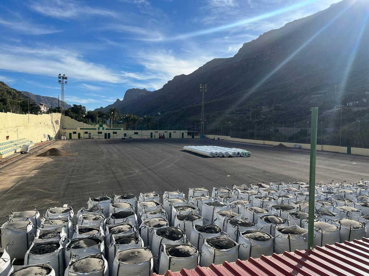 Remodelación del polideportivo de Cercados de Espino