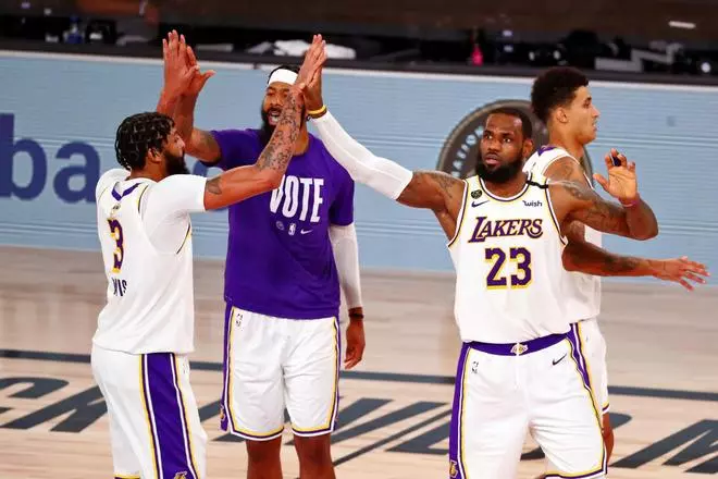 NBA: Los Ángeles Lakers conquistan el anillo ante Miami Heat