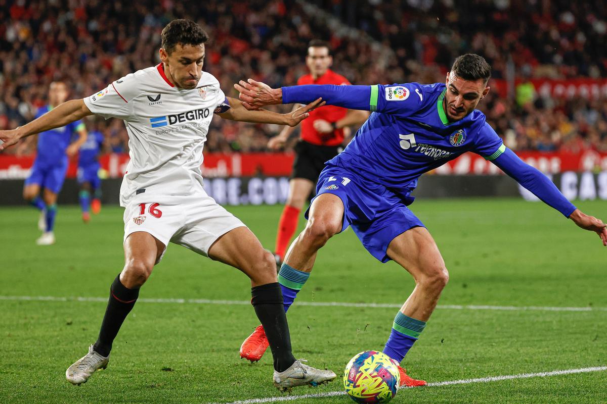 Resumen, goles y highlights del Sevilla 2 - 1 Getafe de la jornada 16 de LaLiga Santander