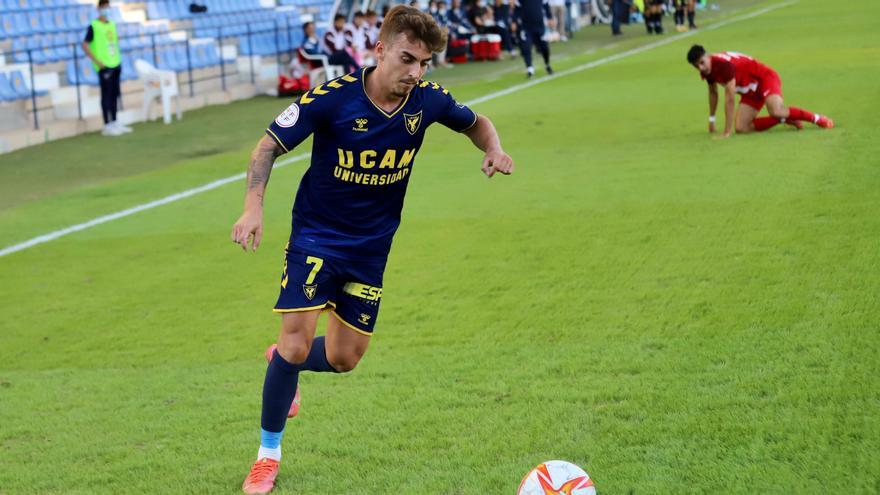 Alberto Fernández, en una imagen de archivo ante el Sevilla Atlético