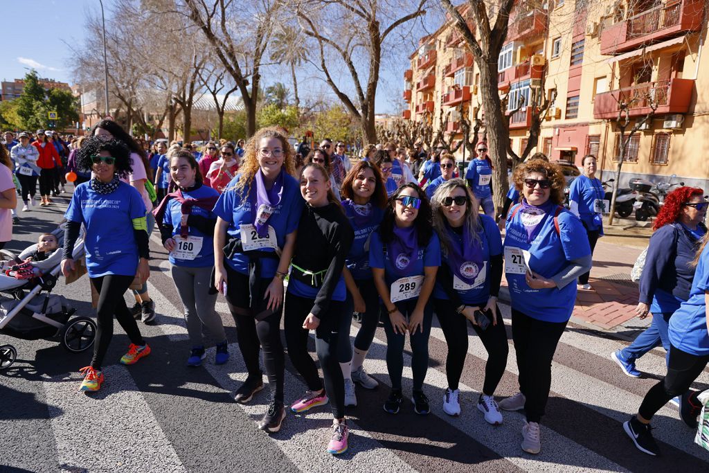 Imágenes del recorrido de la Carrera de la Mujer: avenida Pío Baroja y puente del Reina Sofía (II)