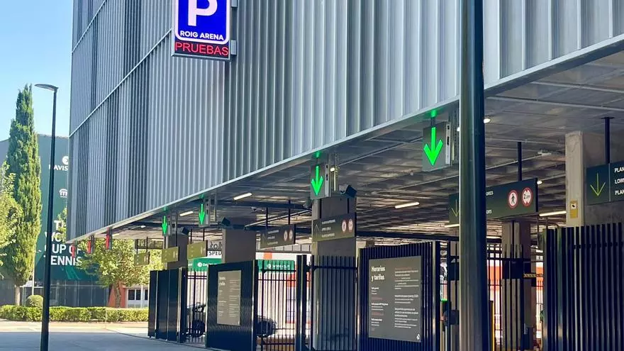 El Roig Arena abre su parking, con una capacidad de más de mil plazas para vehículos
