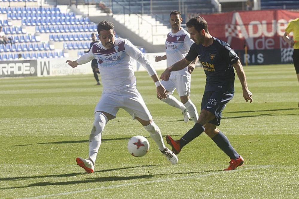 Partido entre el Ucam y el Jumilla