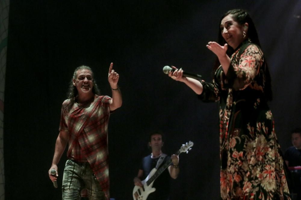 "Camela", durante su actuación de ayer en el Auditorio.