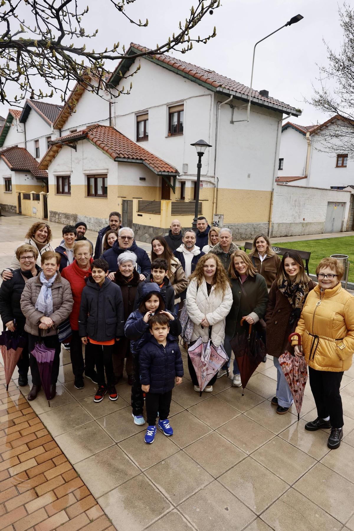 Una mirada histórica a las Casas Baratas del barrio gijonés de El Coto, en imágenes