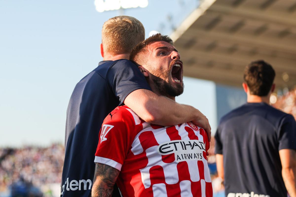 Portu celebra el gol de Stuani que sirvió con un centro.
