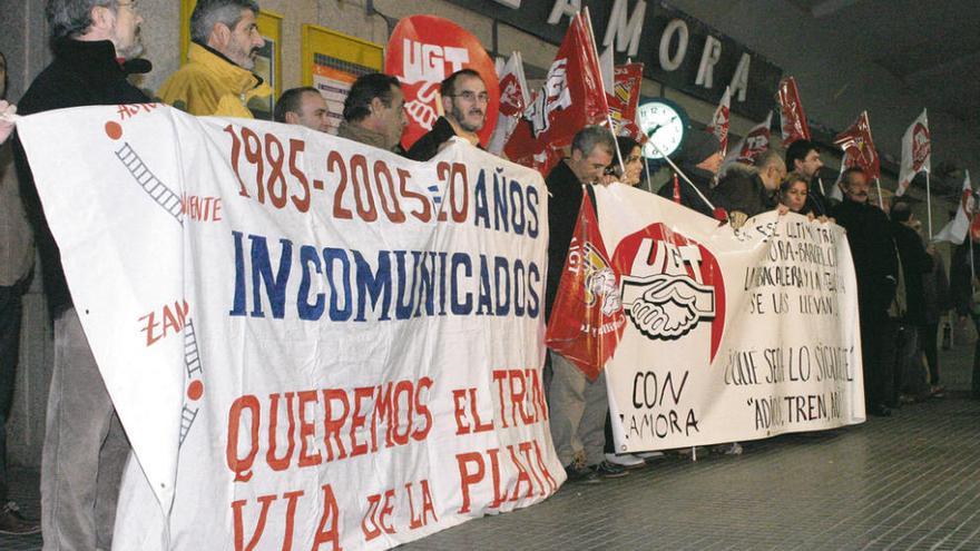 Veinte años de la supresión del servicio a Barcelona