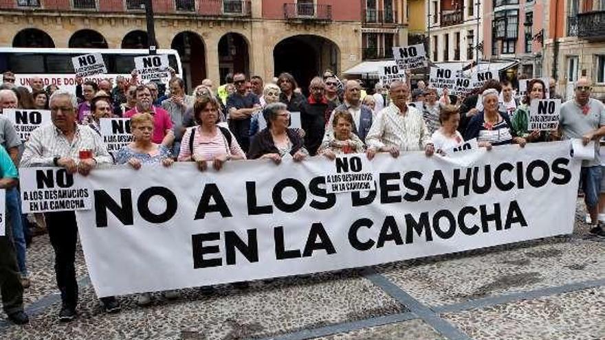 Manifestación de los afectados de La Camocha.