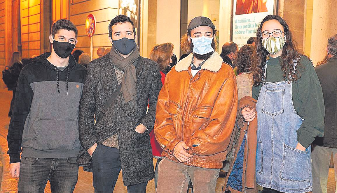 Marc Signes, Biel Capellà, Jaume Andreu y Silvia R.