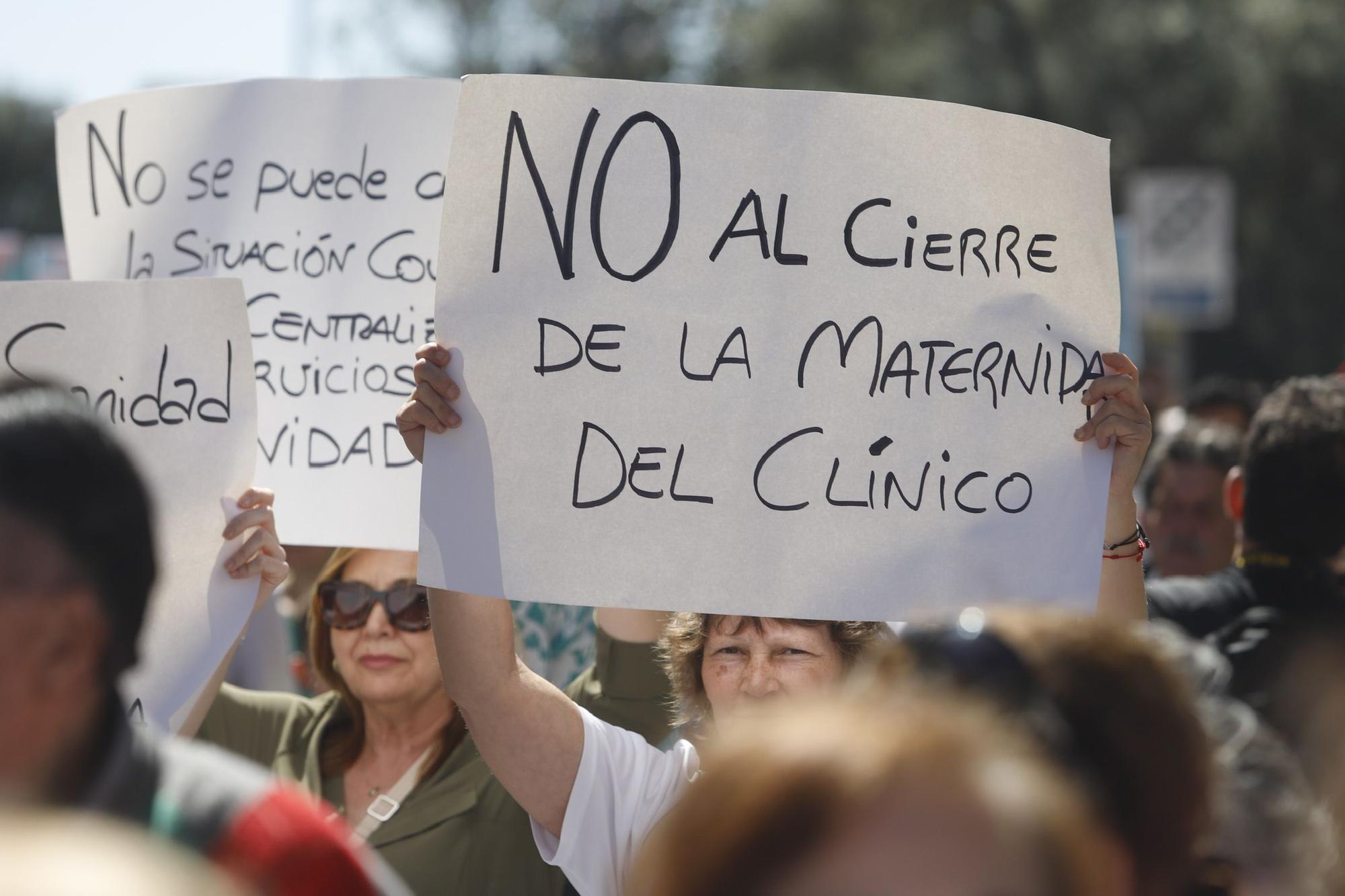 La manifestación en defensa de la Sanidad pública reúne a más de 7.000 personas en Málaga