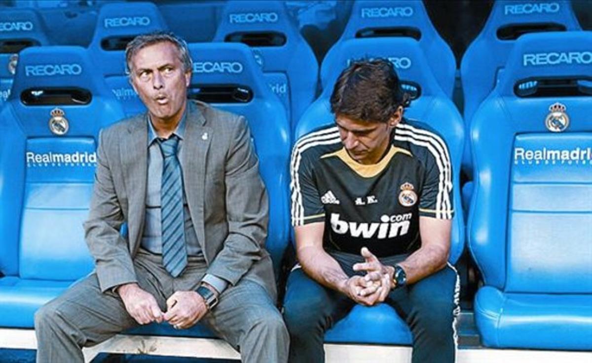 Mourinho i Karanka, el seu ajudant, dissabte al Bernabéu.