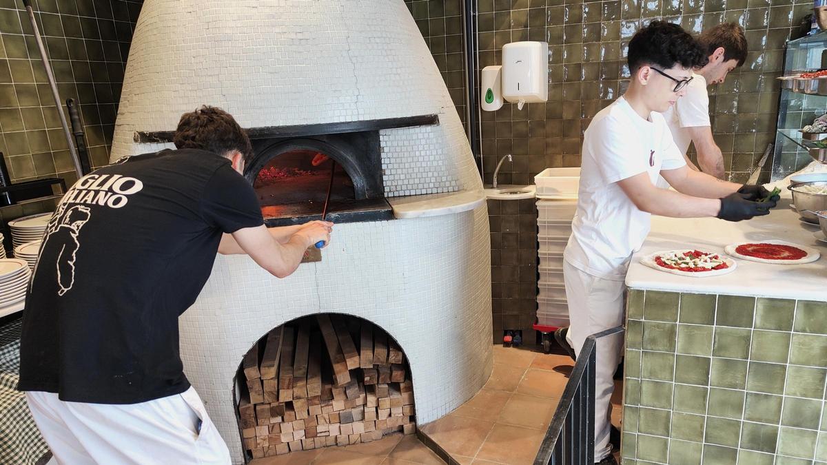 El horno de Il Figlio di Emiliano, en Sabadell.