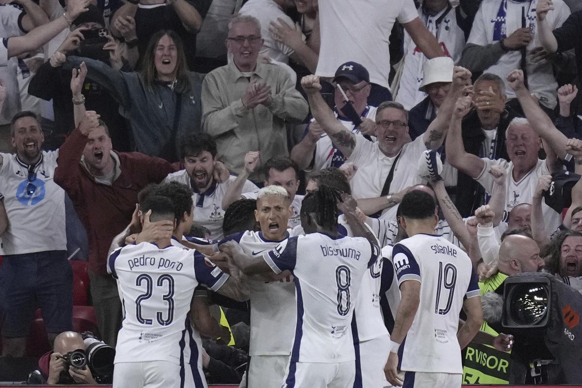 El Tottenham toca la gloria en San Mamés