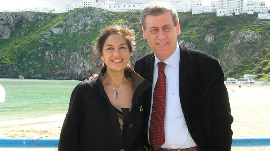 Mercedes Fuertes López y Francisco Sosa Wagner, autores de "Clásicos del Derecho Público".