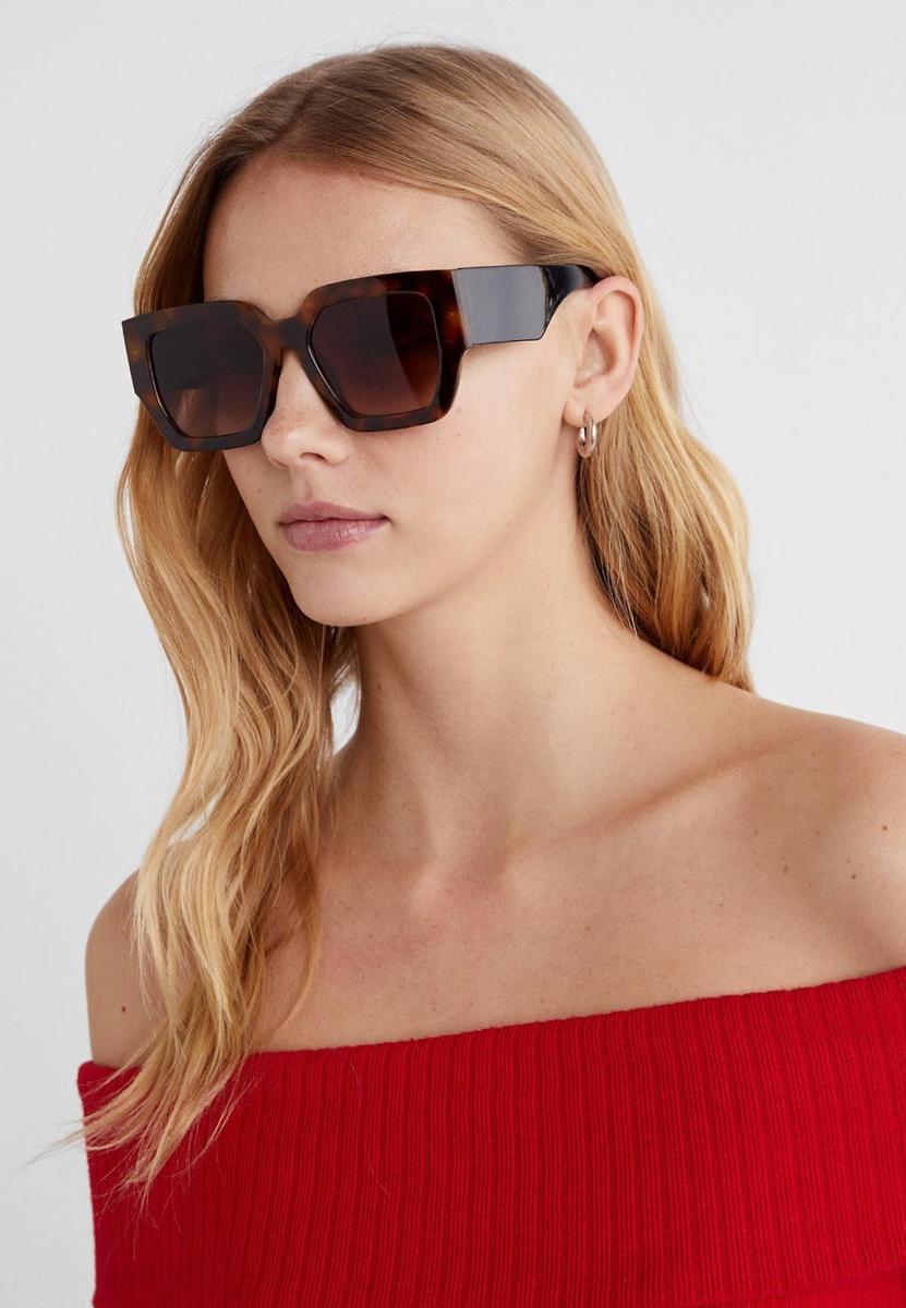 Gafas de sol cat eye stradivarius hotsell