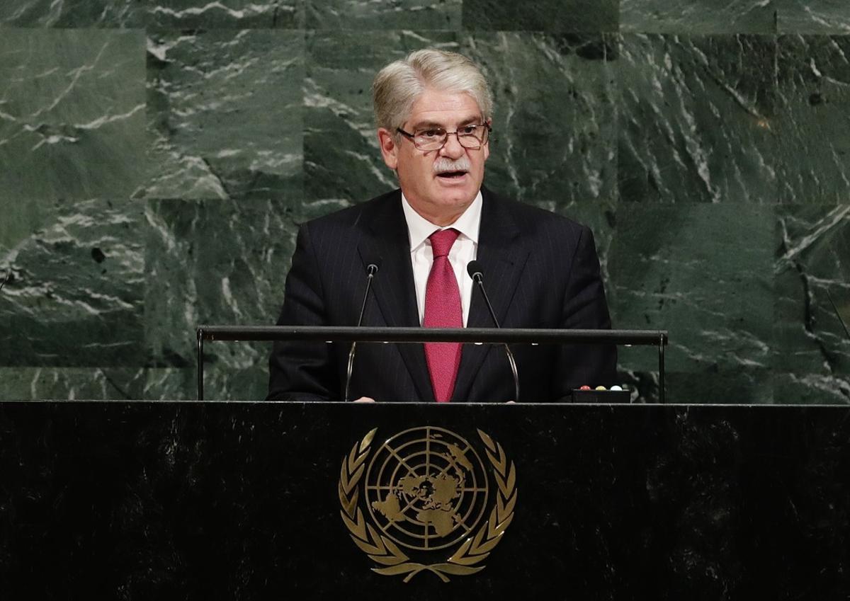 Spain Foreign Minister Alfonso Dastis Quecedo addresses the United Nations General Assembly  Thursday  Sept  21  2017  at the U N  headquarters   AP Photo Frank Franklin II