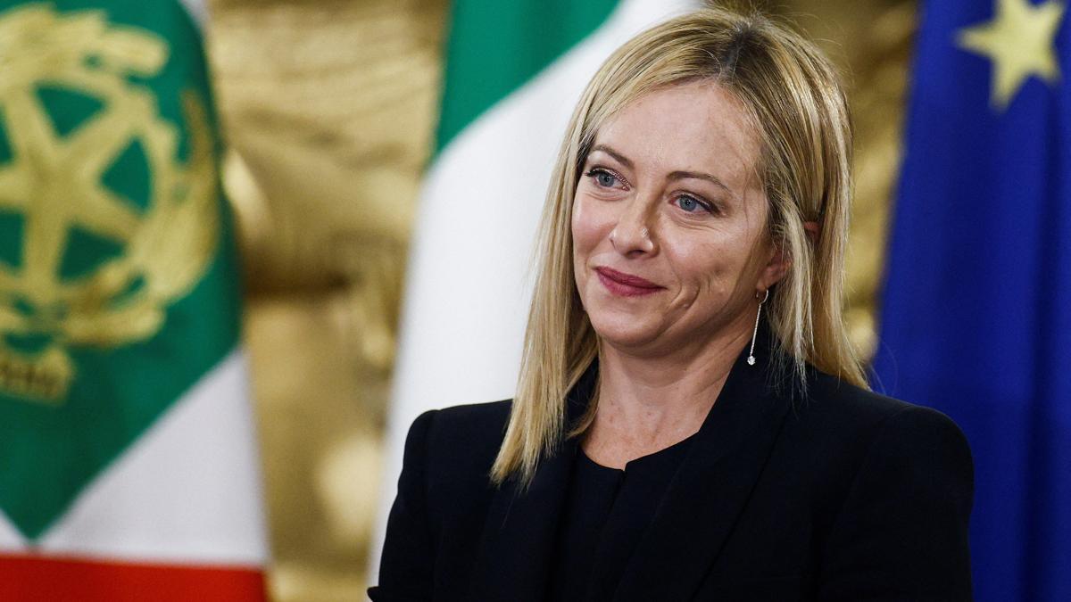 Giorgia Meloni aixeca la polèmica a Itàlia a l’anunciar que vol que es refereixin a ella com «el primer ministre»