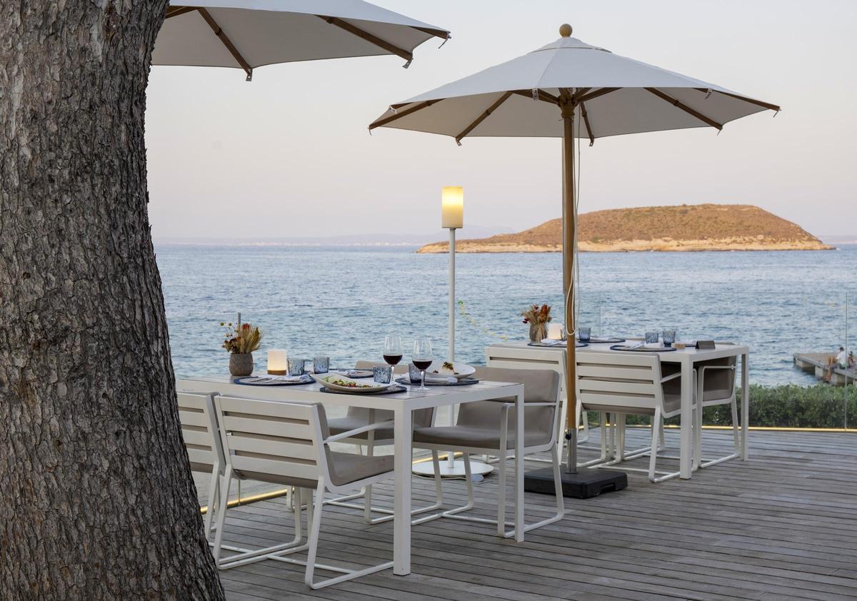 Cape Nao Beach Club &amp; Restaurant cuenta con una interesante propuesta gastronómica.