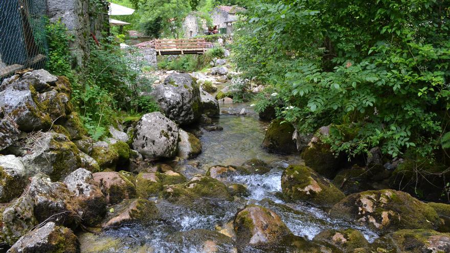 Un recorrido por Bulnes, el pueblo que te roba el corazón