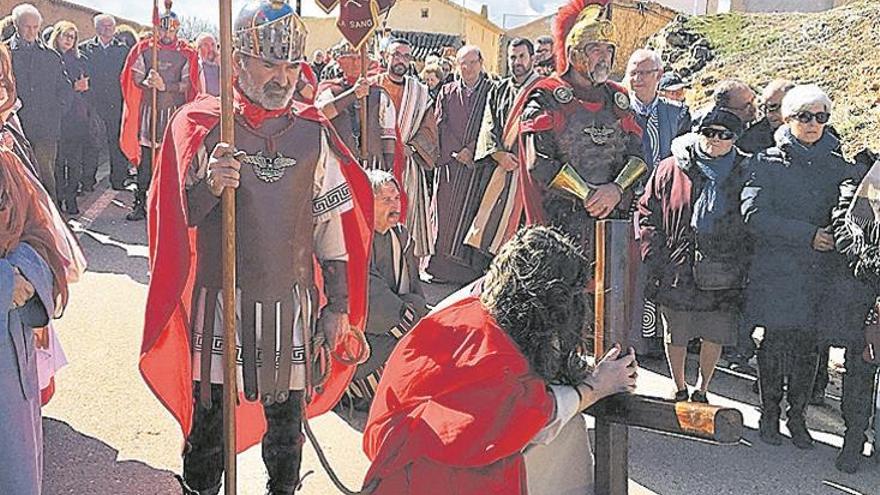 Unos 200 vila-realenses peregrinan a Torrehermosa