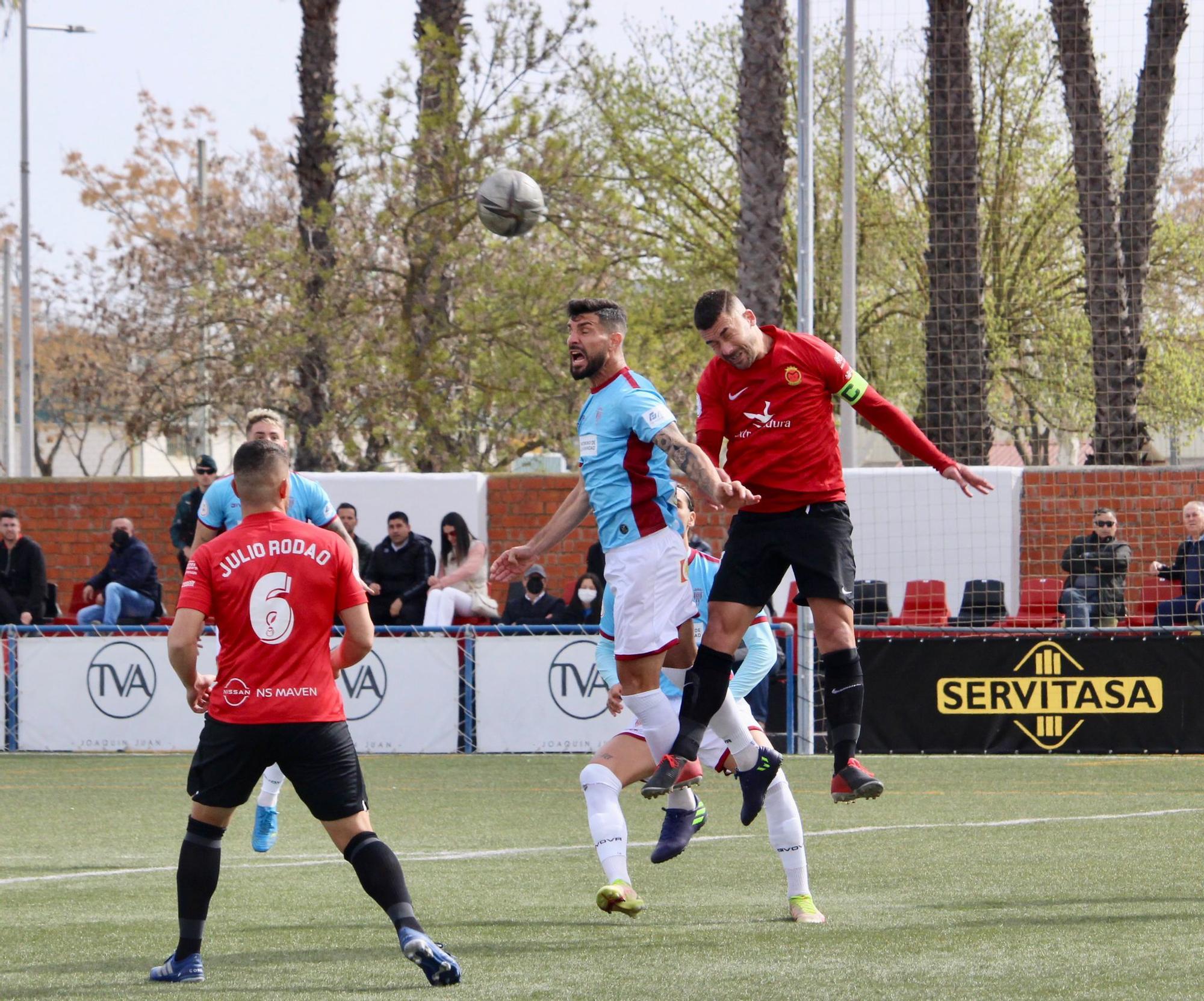 Las imágenes del Montijo-Córdoba CF